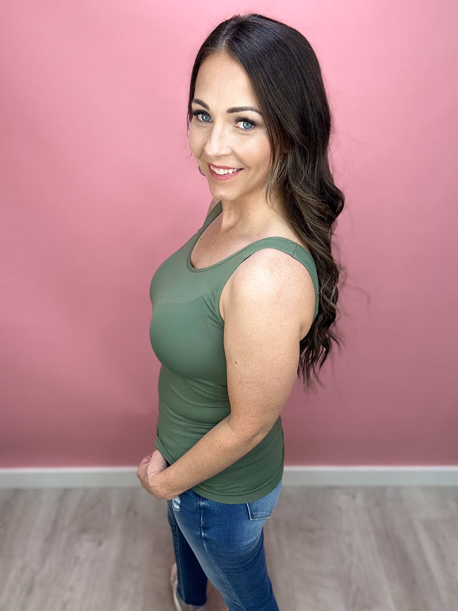 Ivy Seamless Must Have Tank in Smoky Olive