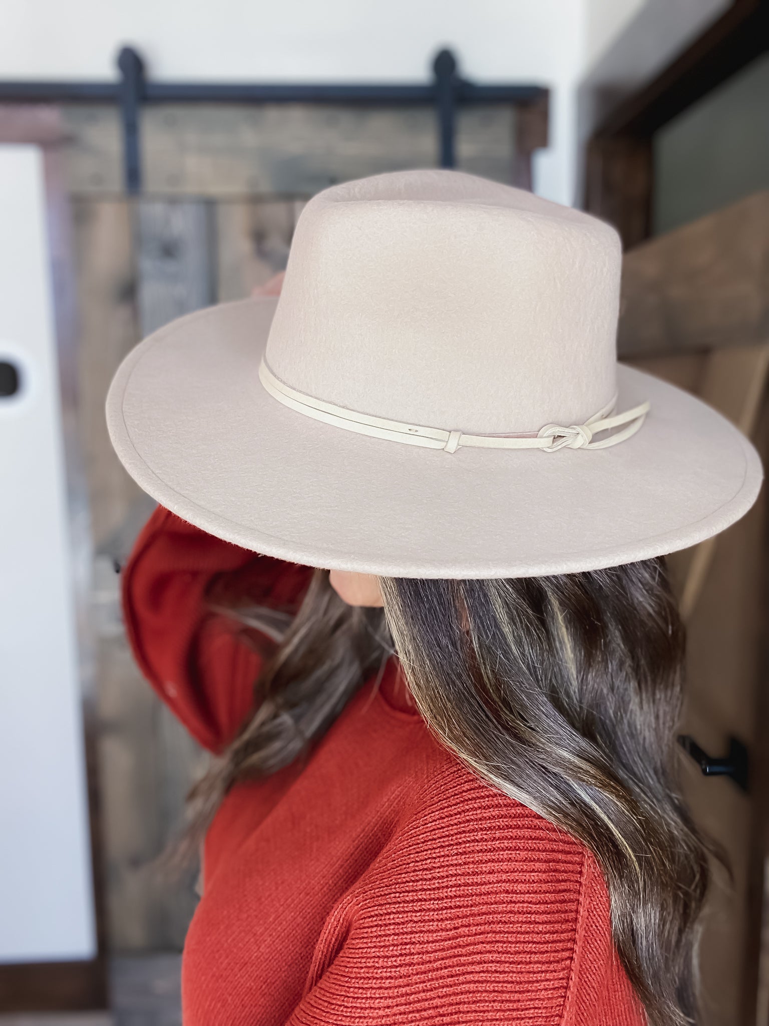 Sutton Suede Knotted Belt Trim Panama hat